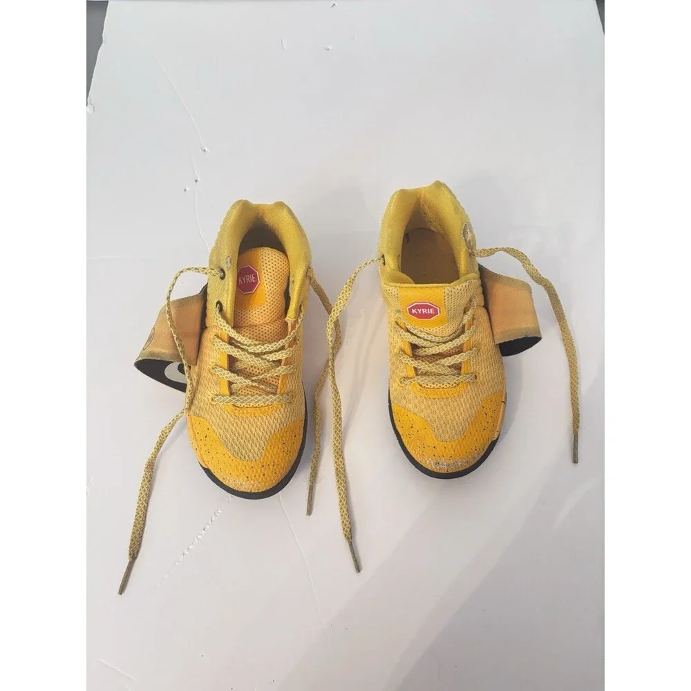 Nike Kyrie 2 PS School Bus 827280–700 Yellow Basketball Shoes Youth US Size 12C